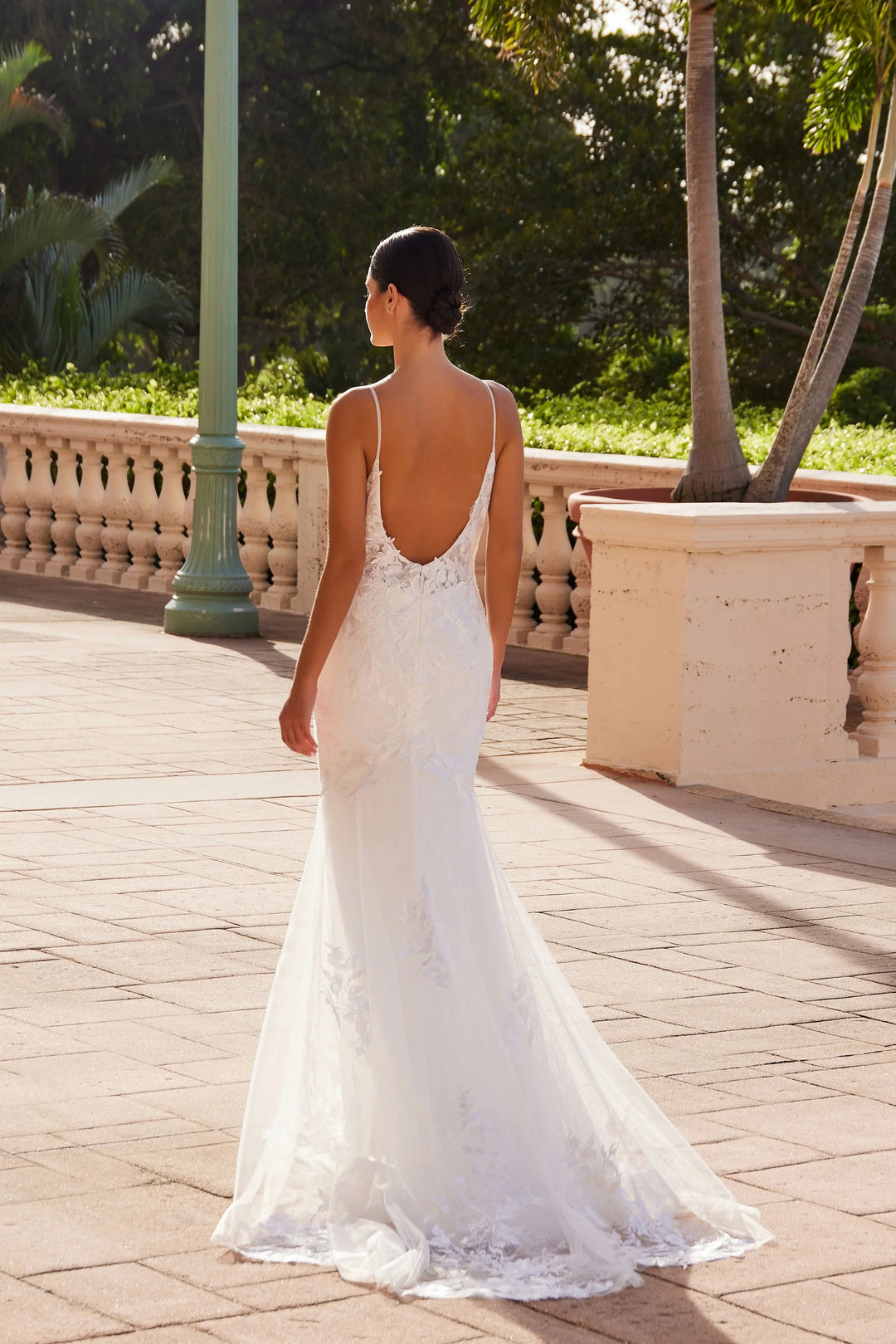 NOX ANABEL JW239 Fitted V-Neck Applique Bridal Gown