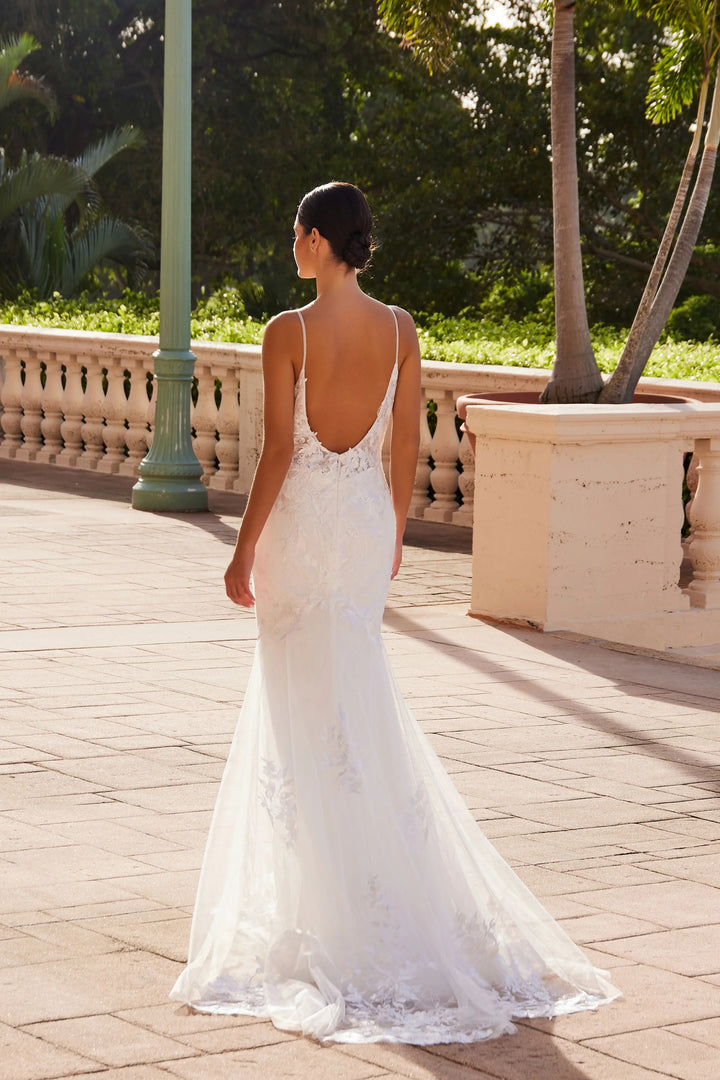 NOX ANABEL JW239 Fitted V-Neck Applique Bridal Gown
