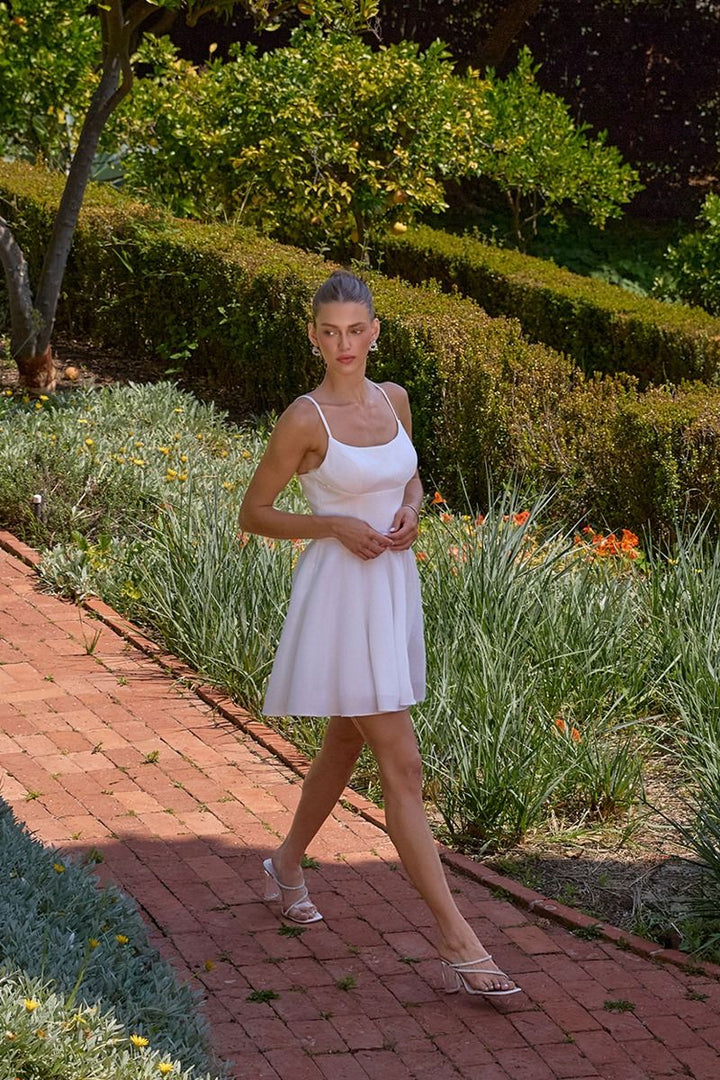 Amoris T103W Glitter Square Homecoming Dress