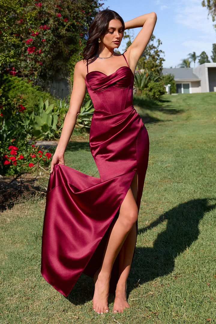 Amoris T608 Evening Gown with Sleek Silhouette