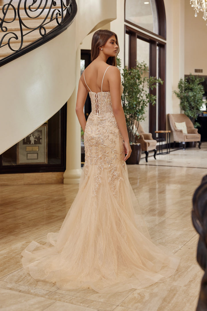 Nox Anabel H1874 trumpet prom dress with plunging sweetheart neckline