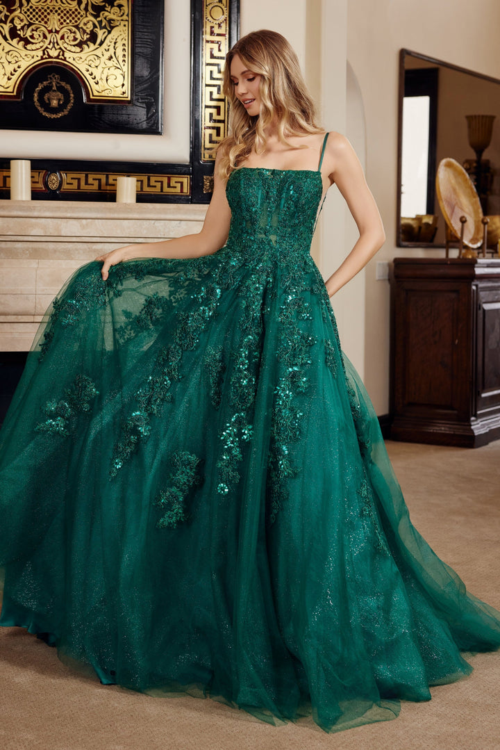 Nox Anabel H1880 prom dress with straight across bustline