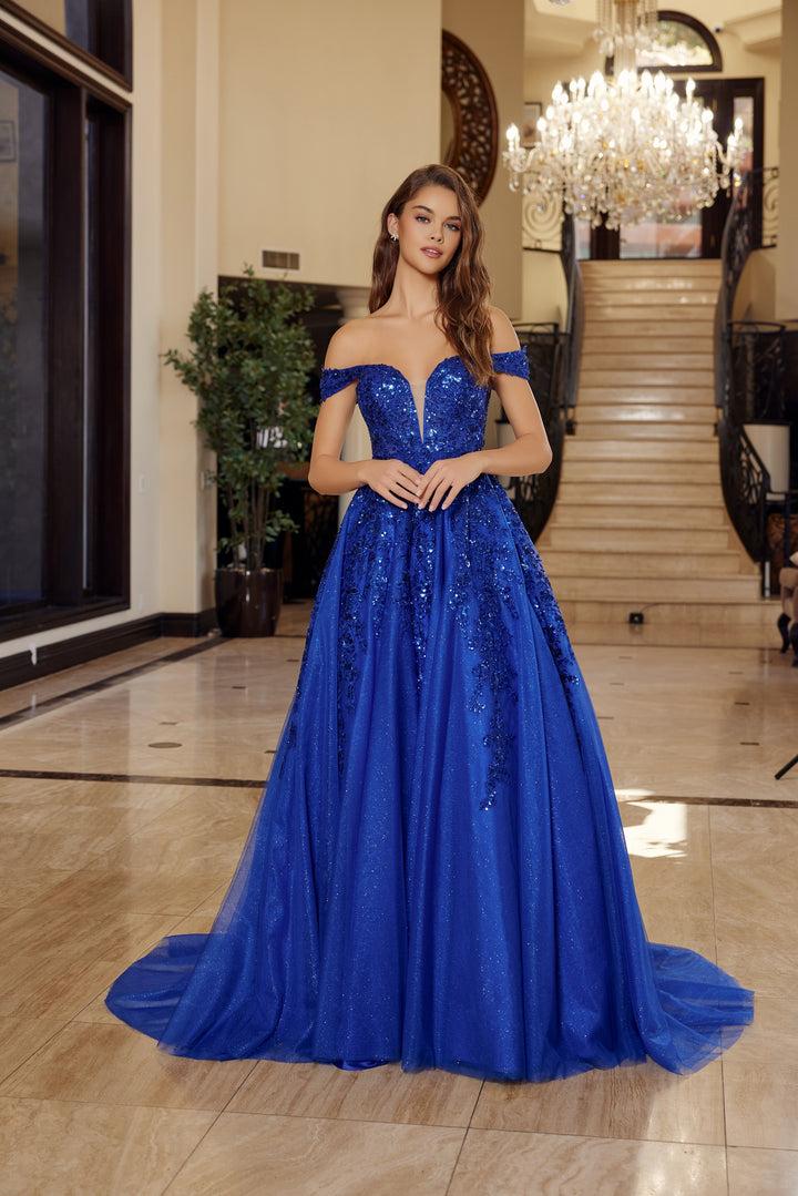 Nox Anabel H1881 prom dress with plunging v neckline and court train