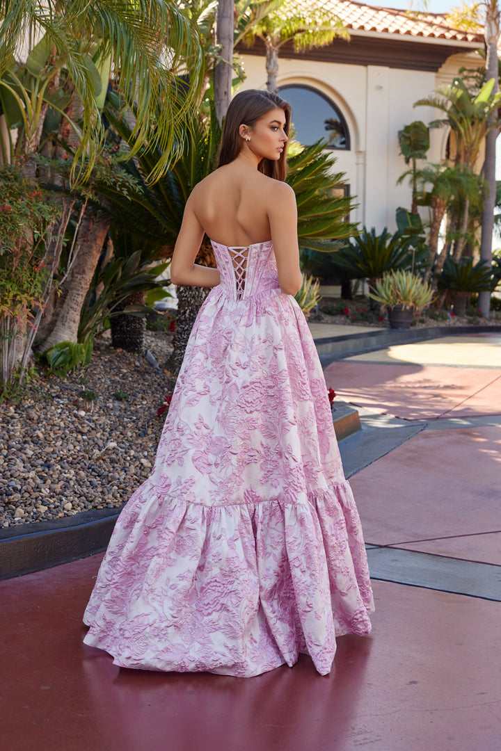 Nox Anabel T1923 prom dress prom dress with semi-sweetheart neckline