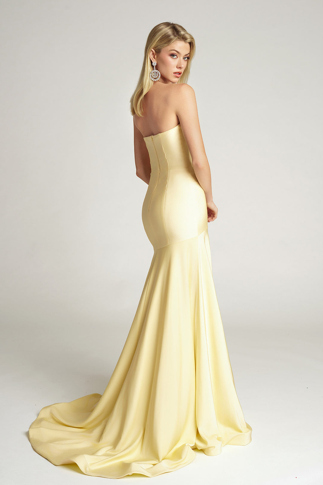 Portia & Scarlett PS26101 Strapless Mermaid Prom Dress