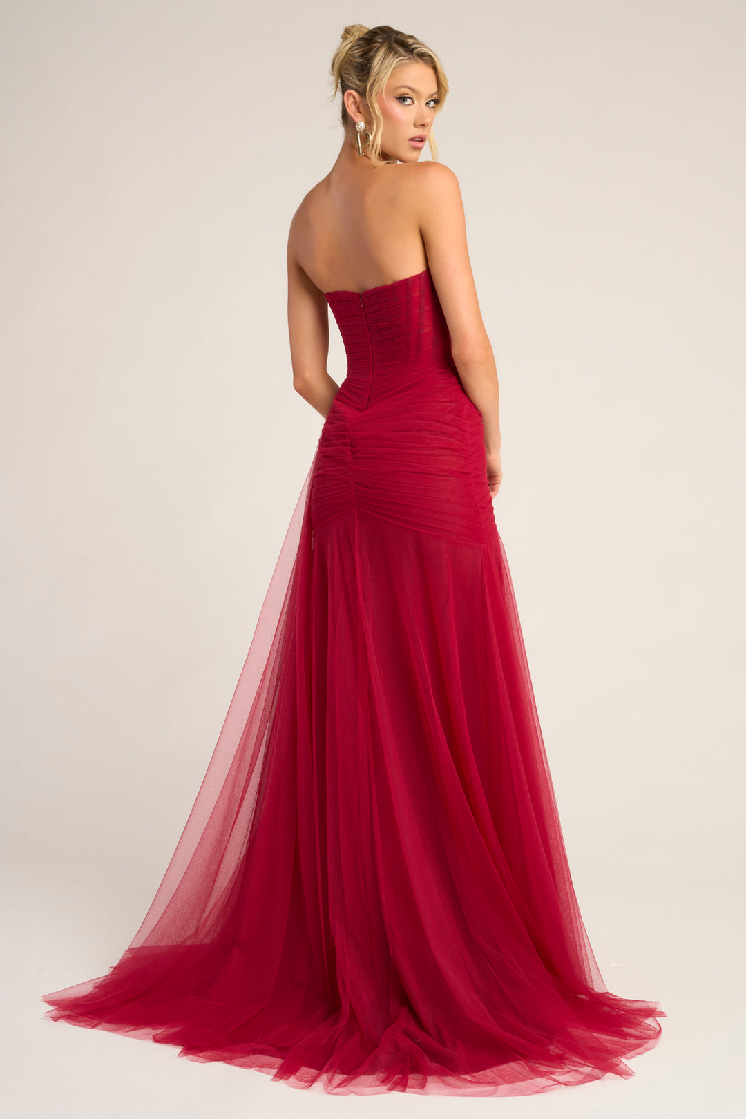 Portia & Scarlett PS26307E Ruched Sweetheart Prom Dress