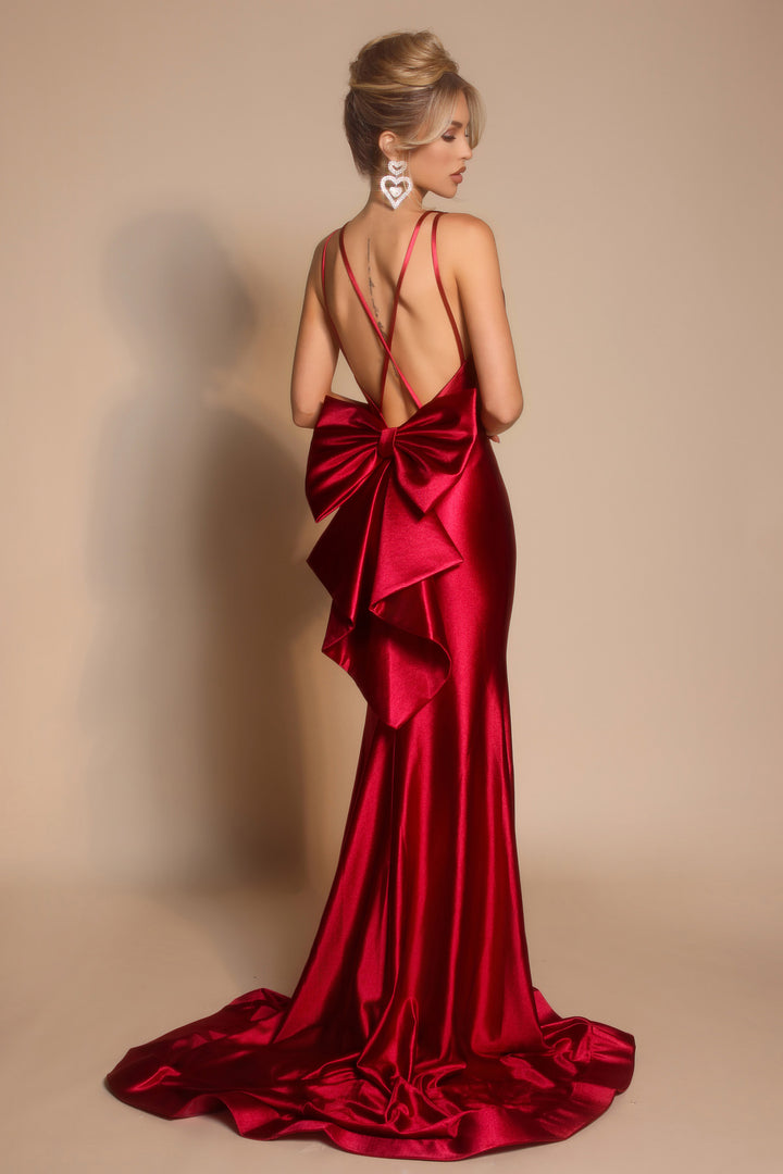 Portia & Scarlett XO095 Plunging V-Neck Evening Gown