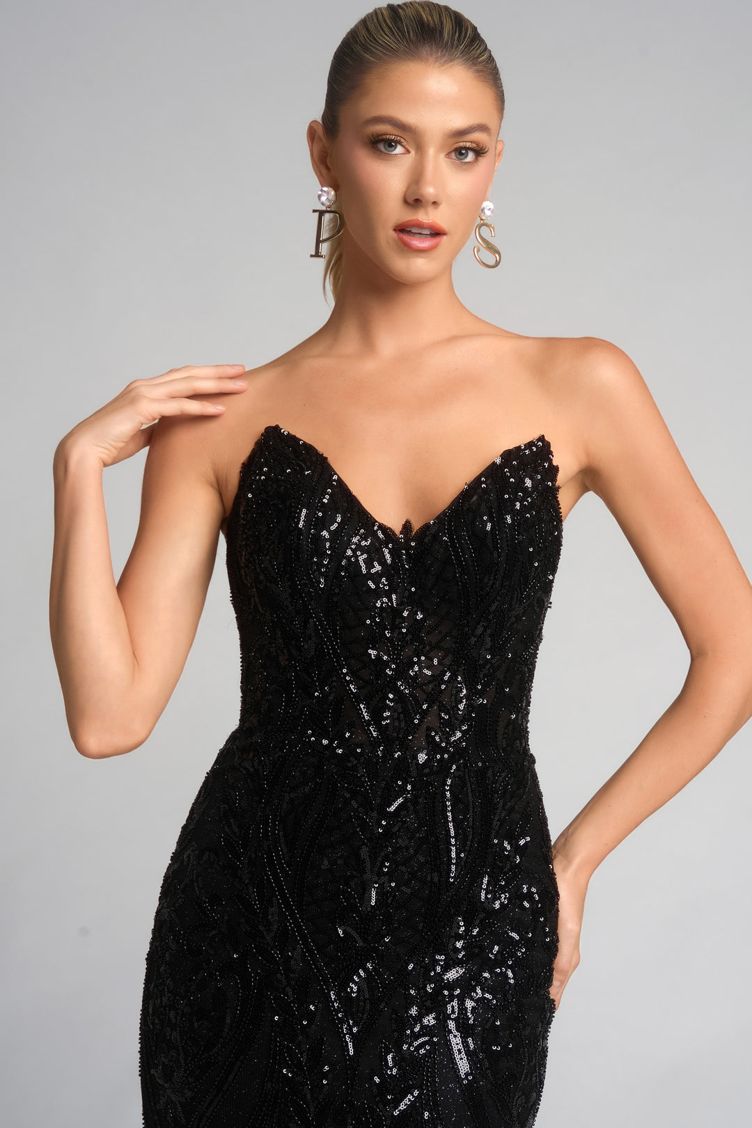 Portia & Scarlett XO134 V-Neckline Sheath Evening Gown